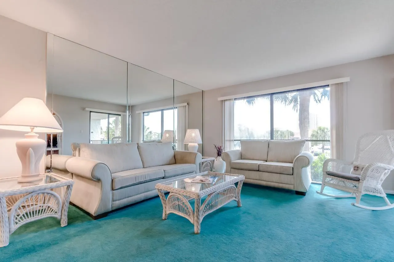 Hotel apartamentowy Edgewater Beach Resort By Book That Condo Panama City Beach
