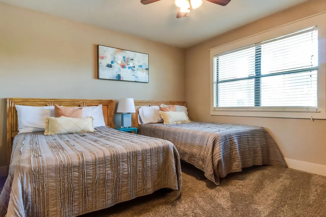 Edgewater Beach Resort By Book That Condo Panama City Beach Aparthotel